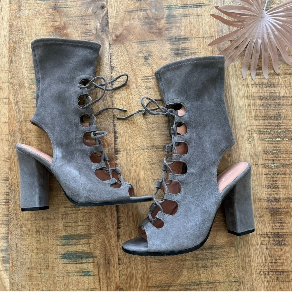 SIGERSON MORRISON Linda Lace Up Suede Gray Bootie Size 9